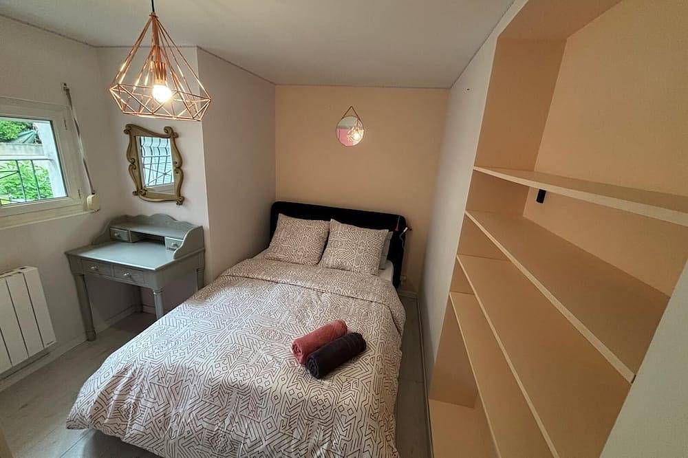 Grande maison au Le Plessis-pâté pour 10 personnes. À seulement 35 km de Paris. in Le Plessis-Pâté, Essonne