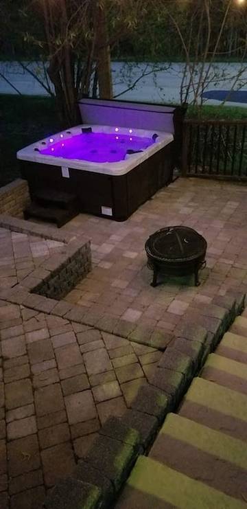 Cabin Rentals And Lodges for 24 Guests in Manitoba, Canada, Picture 1