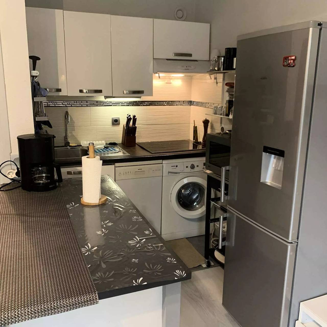 Entire apartment, Front du Lac and Verdure apartment in Domaine with pool and tennis in La Coudoulière, Six-Fours-les-Plages