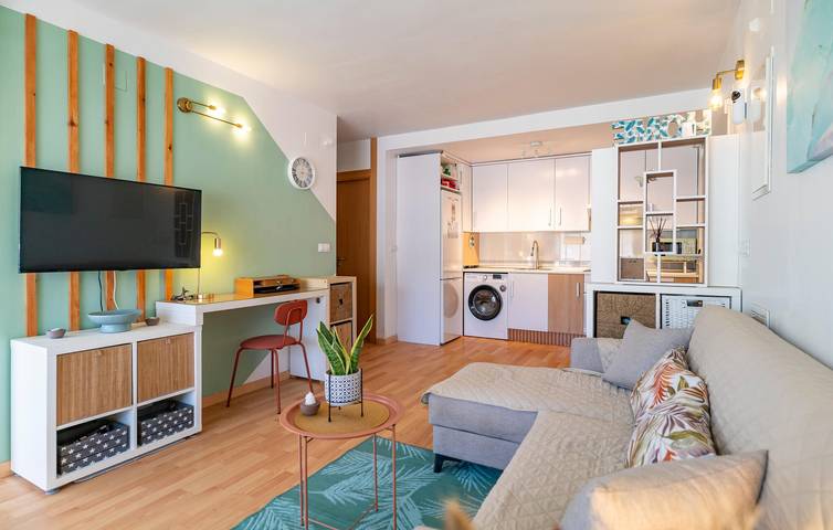 Apartamento vacacional entero, Acogedor Apartamento con Piscina, WiFi, Cerca del Centro en Albuñol in Albuñol, Cordillera Penibética