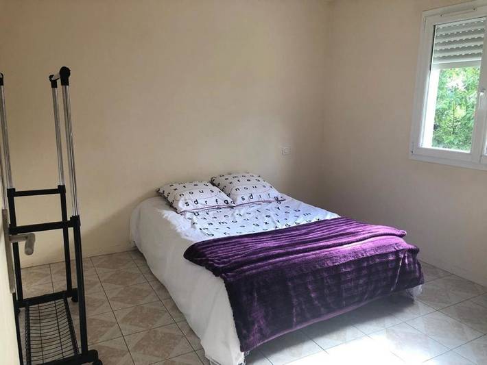 Location de vacances pour 10 personnes, avec Terrasse ainsi que Jardin et Vue à Cenon - 4