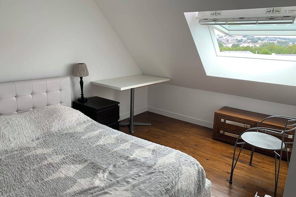 Apartamento entero, \"camélia\" Duplex 2 Chambres Proche Mer in Le Relecq-Kerhuon, Región de Brest