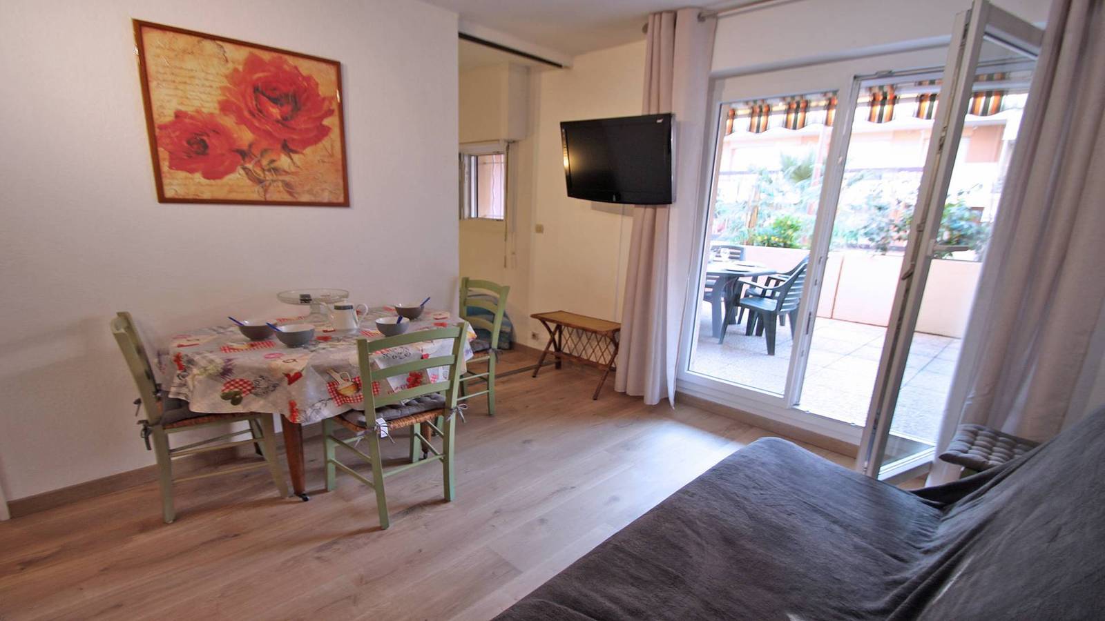 Appartement de vacances entier, Appartement T2 - 4 personnes - Climatisation - Wifi - Centre Ville - Sainte Maxime in Sainte-Maxime, Côte méditerranéenne (France)