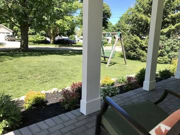 Vacation House for 6 Guests in Charlevoix, Charlevoix County, Picture 2