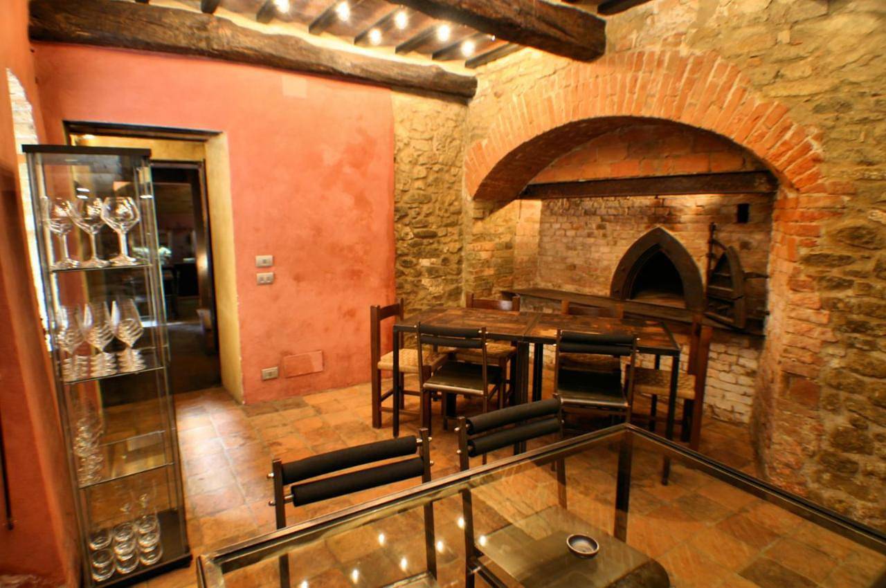 Le Case della Saracca in Monforte d'Alba, Langhe