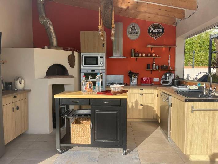 Location de vacances pour 6 personnes, avec jardin ainsi que piscine et vue à Cauro - 4