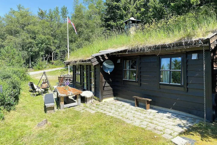 Ferienhaus für 9 Personen, mit Garten - 1