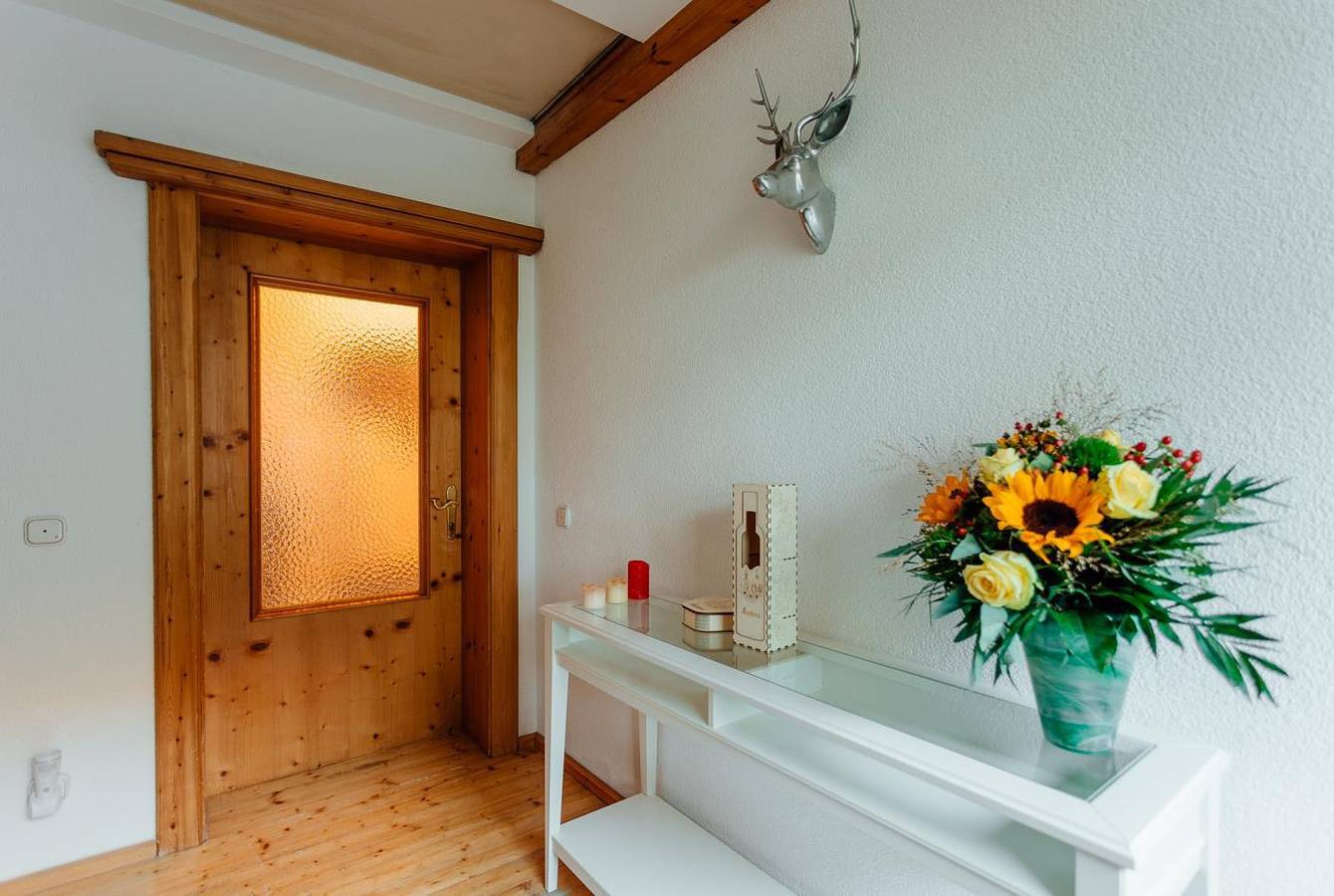 Ganze Wohnung, Rudi  by Monicare Appartement mit atemberaubenden Ausblick über dem Tal in Reith bei Seefeld, Innsbruck und Umgebung