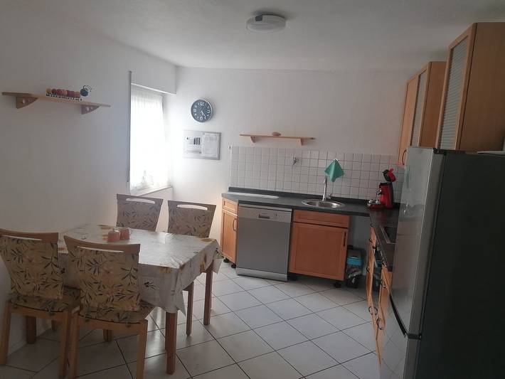 Apartamento entero, Apartamento vacacional 'En el campo' con terraza comunitaria, jardín comunitario y Wi-Fi in Badenhard, Middlerhine
