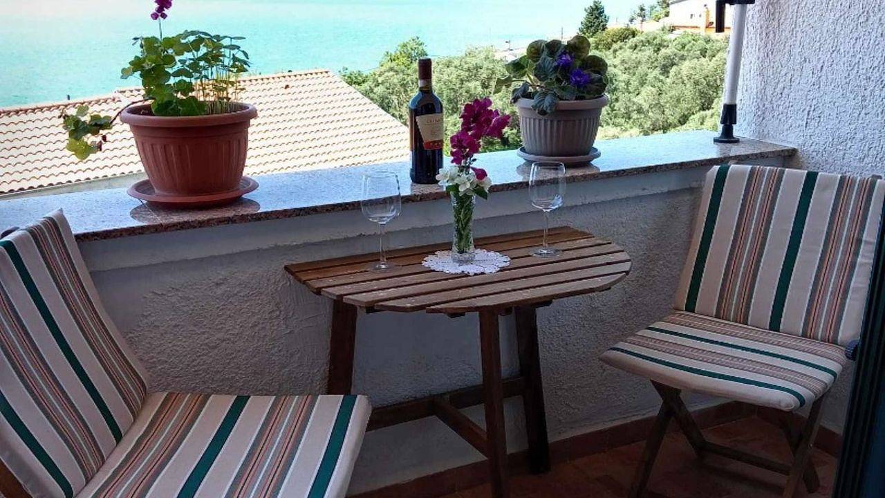 Ganze Ferienwohnung, Ferienwohnung für 3 Personen (18 m²) in Martinšćica in Martinscica, Cres