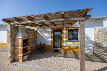 Casa De Férias para 3 Pessoas em Rogil, Distrito de Faro, Foto 2