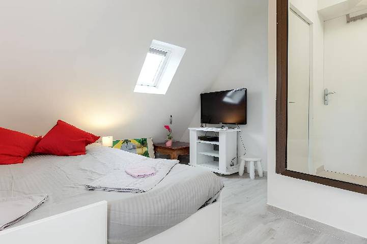 Gîte pour 2 personnes, avec Jardin à Plouédern - 2
