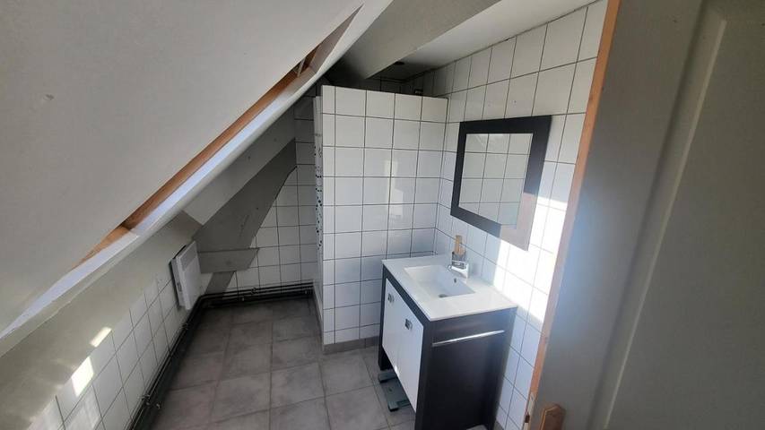 Location de vacances pour 6 personnes, avec jardin ainsi que vue et terrasse, adapté aux familles à Guerlesquin - 2