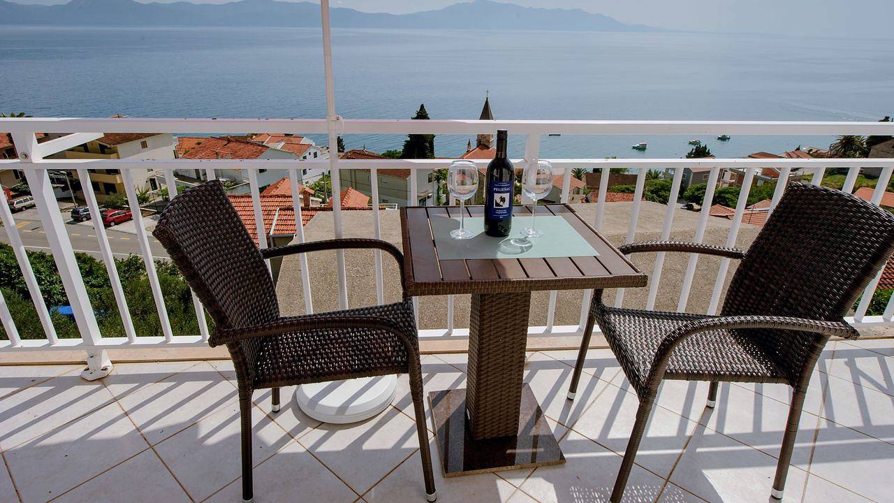 Ferienhaus für 10 Personen (120 m²) in Brist in Brist, Makarska Riviera