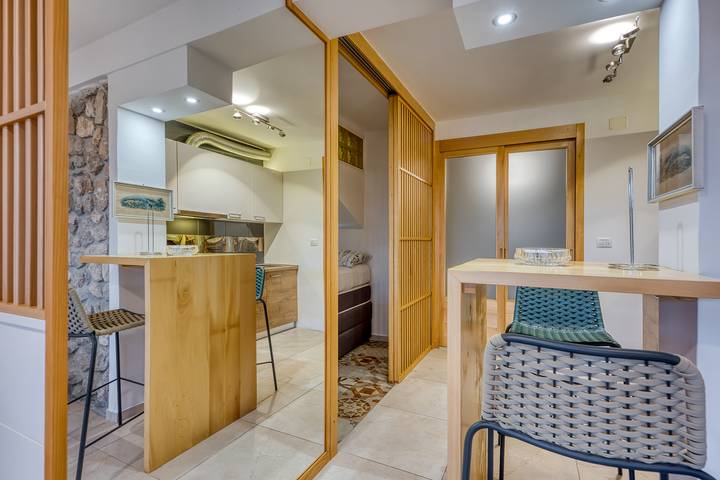 Ganze Wohnung, Bougainvillea Old Town Apartment /w Terrace in Mali Lošinj, Lošinj (Kvarner Bucht)