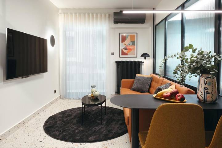 Ferienwohnung für 2 Personen, mit Ausblick und Balkon in Thessaloniki
