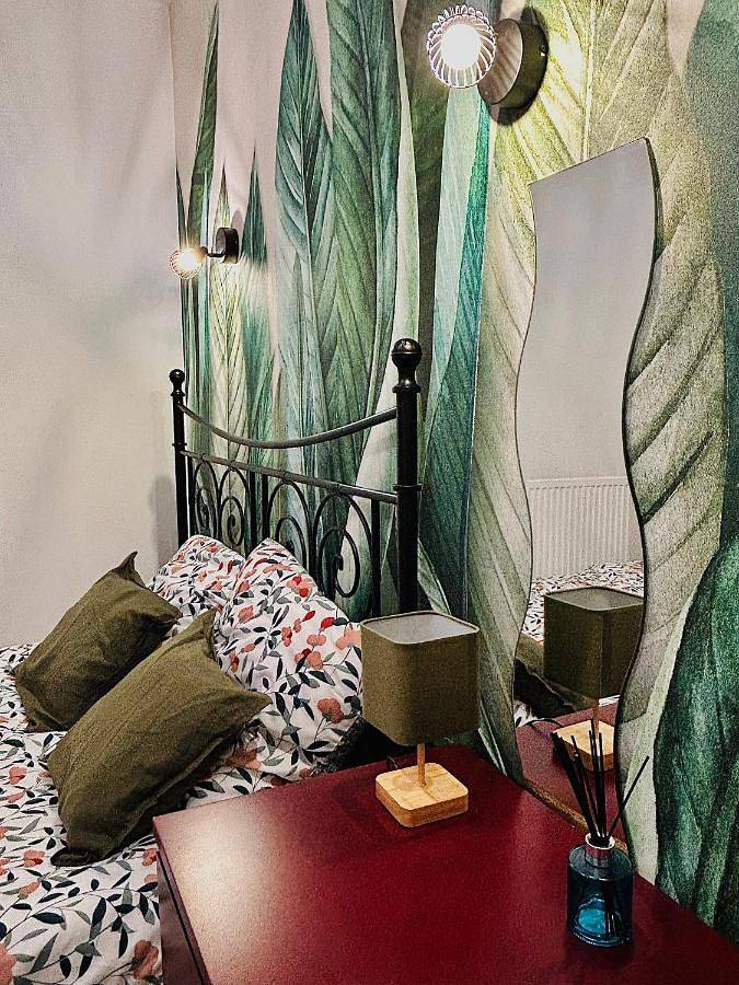Appartement entier, One-Bedroom Apartment in Le Perreux-sur-Marne, Val-de-Marne