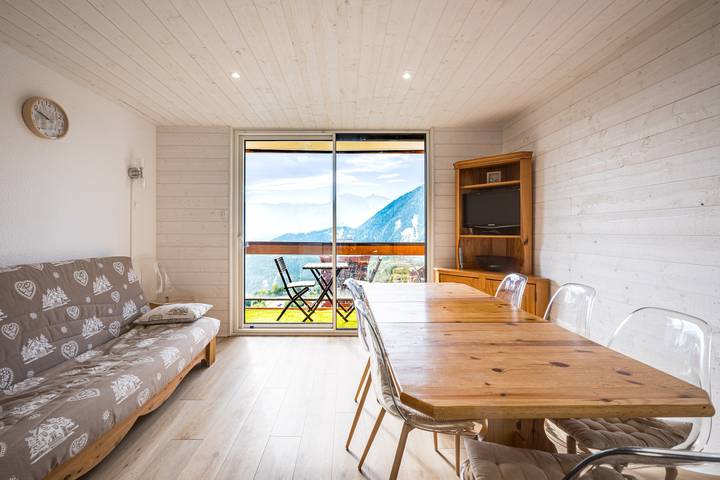 Apartamento entero, Le Lancelot - Magnifique Vue Montagne in Le Corbier, Villarembert