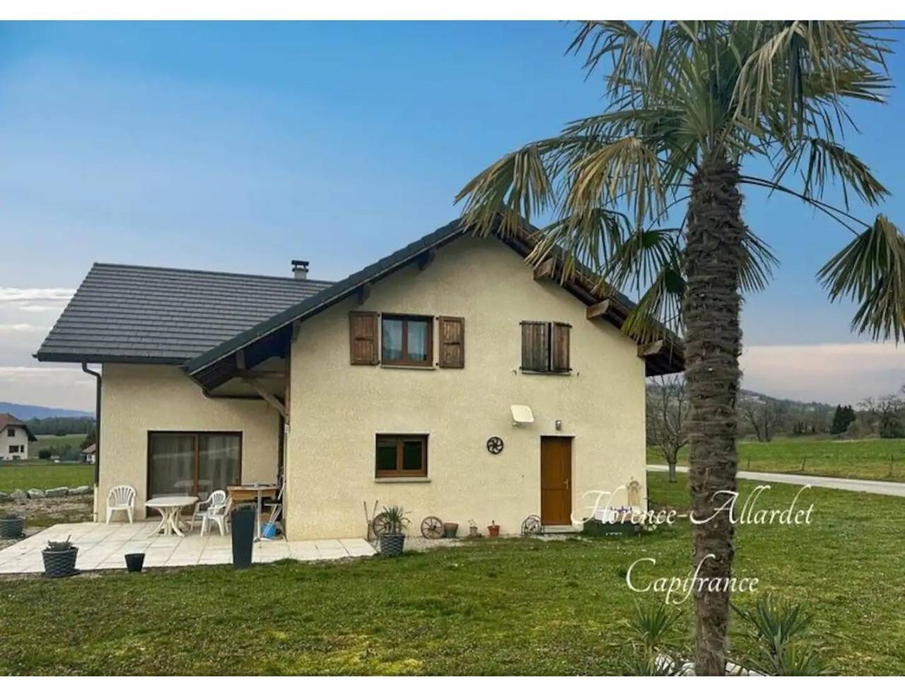 Cottage 'Villa De St Off' with Mountain View, Private Terrace and Wi-Fi in Saint-Offenge, Chambéry region