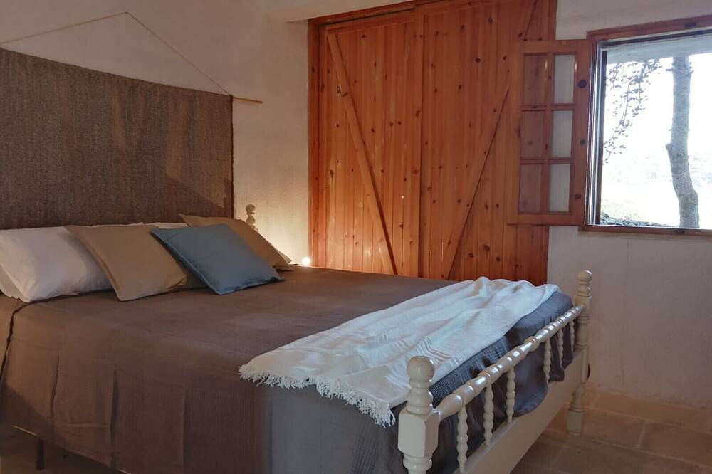 Romantic trullo with sea access and stunning views (house G) in Castro (Lecce), Lecce Province
