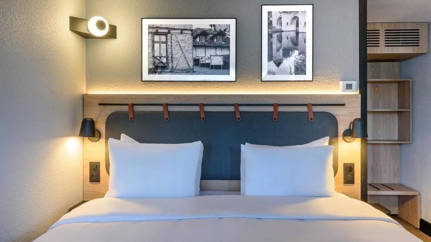 Hôtel pour 2 personnes, avec terrasse à La Crèche - 4