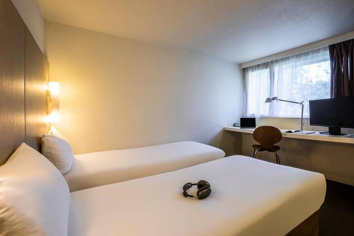 Hôtel pour 2 personnes, avec jardin à Cléon (Seine-Maritime) - 4