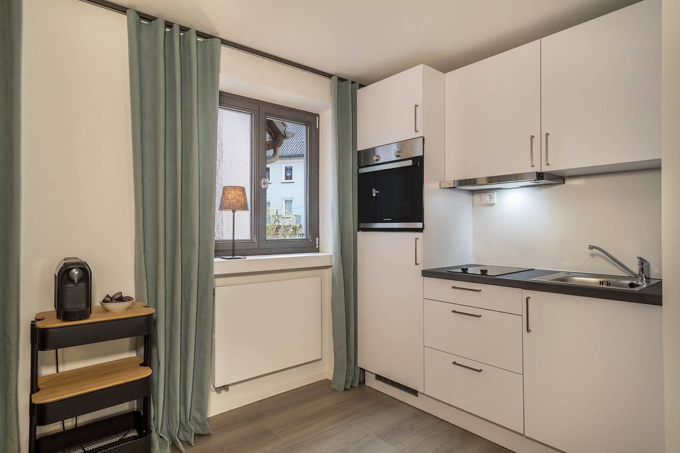 Entire apartment, Modern Studio Apartment No. 15 in the City Center with Wi-Fi in Wangen, Region Bodensee-Oberschwaben