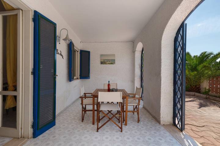 Location de vacances pour 10 personnes, avec jardin, animaux acceptés à Baia Verde - 3