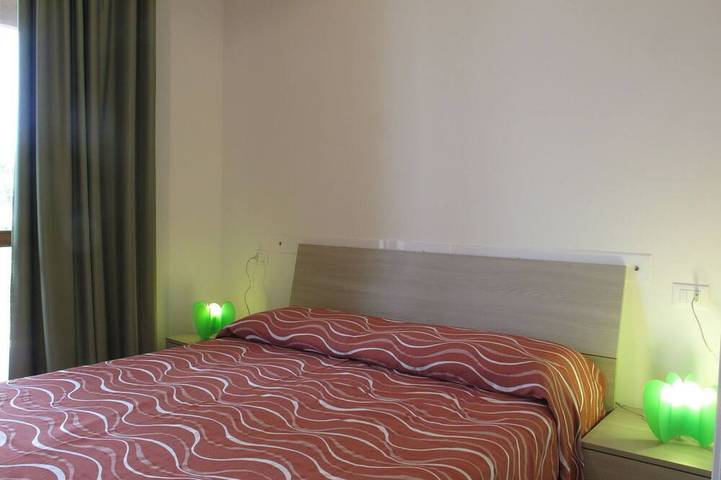 Gemütliche Wohnung in einem Ferienhaus für 4 Leute mit Klimaanlage,  W-Lan, TV und Terrasse in Comacchio, Ferrara Provinz