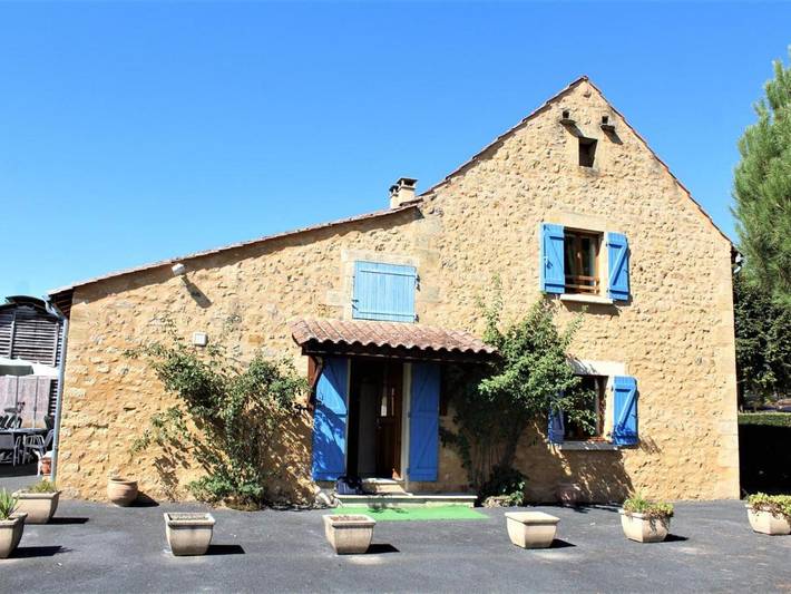 Location de vacances pour 12 personnes, avec jardin à Calviac-en-Périgord - 2