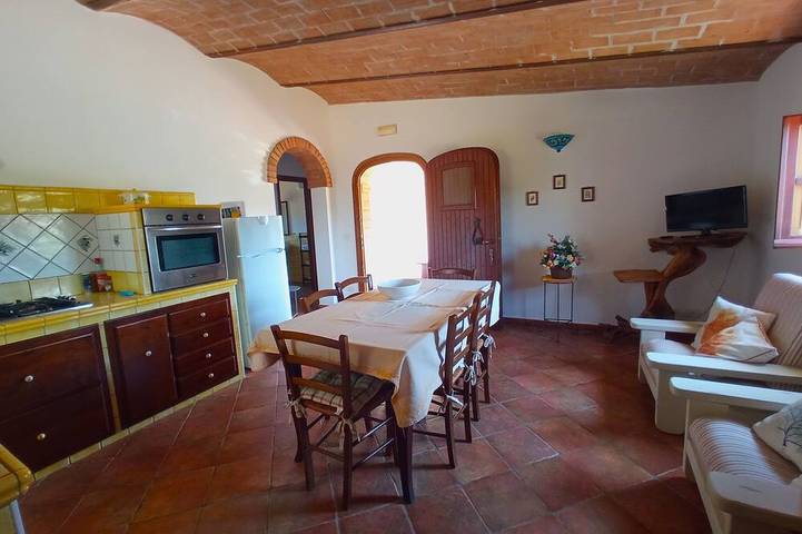 Agriturismo per 5 persone, con giardino, con animali domestici ad Orosei