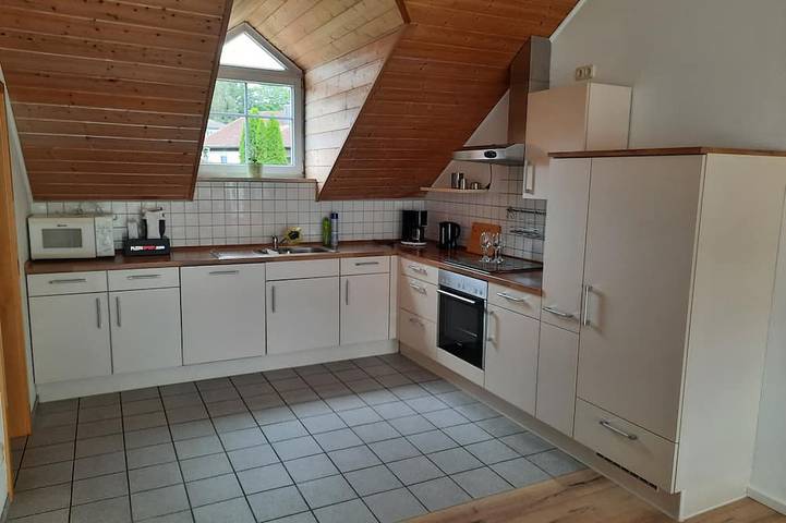 Ferienwohnung für 4 Personen, mit Terrasse und Garten - 1
