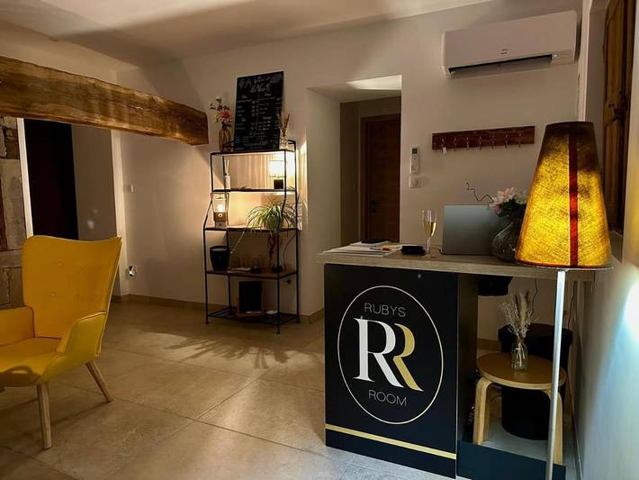 Chambre d’hôte pour 2 personnes, avec vue et terrasse dans le Doubs - 2