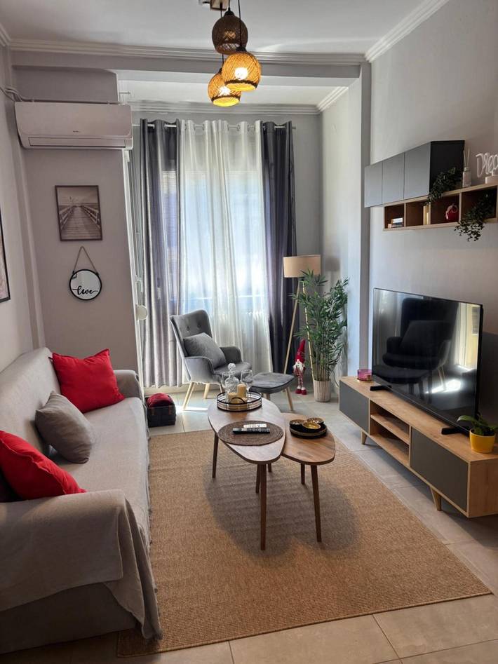 Ferienwohnung für 5 Personen, mit Balkon in Thessaloniki