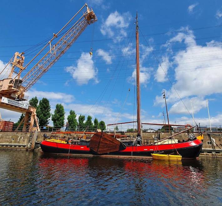 Boot für 7 Personen, mit Ausblick und Terrasse in Hamburg