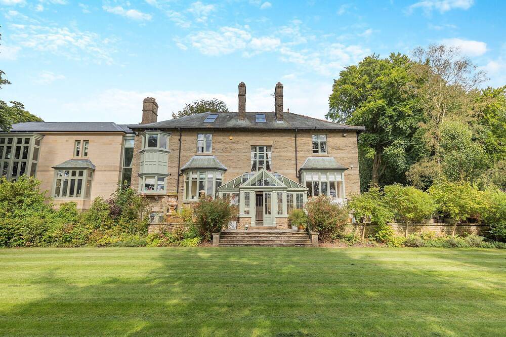 Gadley House East Wing in Buxton, Derbyshire