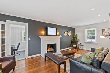 Vacation Rental for 14 Guests in Alexandria (VA), Alexandria City, Picture 3