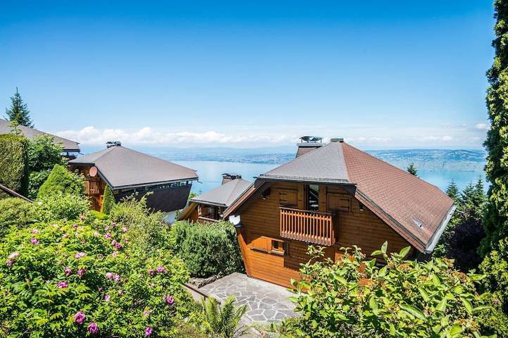 Chalet für 6 Personen, mit Pool und Garten sowie Balkon - 1