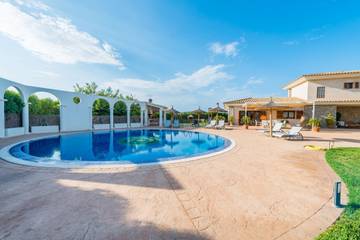Villa in Sa Pobla, Mallorca Norden für 8 