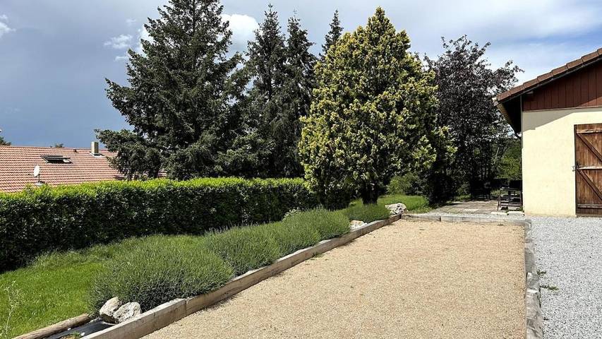 Appartement de vacances pour 4 personnes, avec Terrasse ainsi que Jardin et Vue