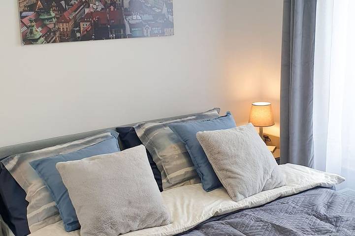 Ganze Wohnung, Apartment for 4 people with garage, Wifi and air conditioning in Breslau, Niederschlesien