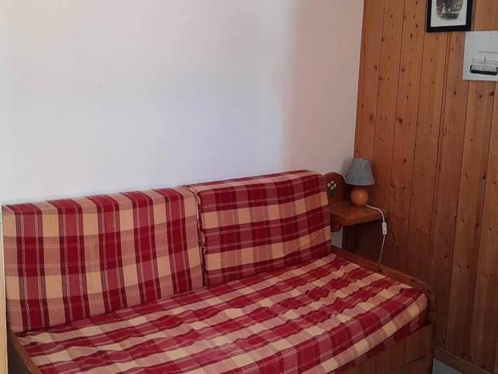 Gîte pour 6 personnes, avec piscine à Saint-Jean-d'Arves - 4