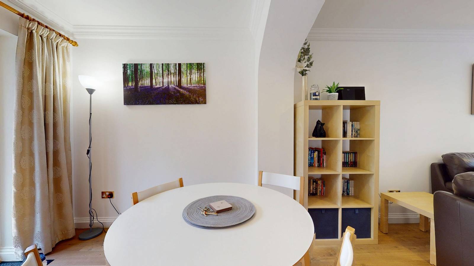 Entire apartment, Rewley Road in Oxford, Oxfordshire