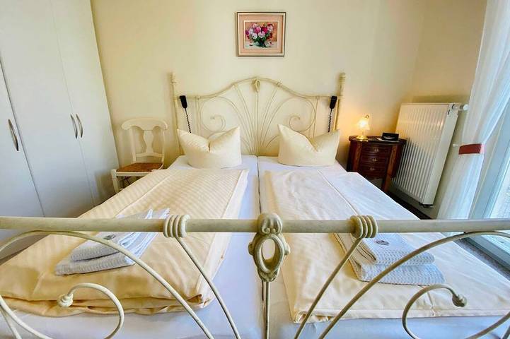 Ferienhaus für 4 Personen, mit Garten und Sauna sowie Balkon in Heringsdorf - 3