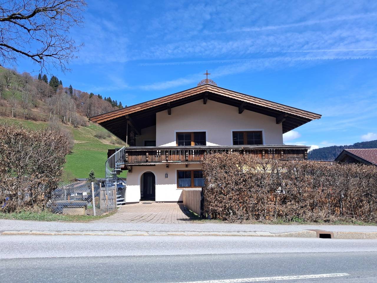 Apartamento entero, Apartamento "Haus Wildenbach" con vistas a la montaña, terraza privada y Wi-Fi in Wildschönau, Montes del Kaiser