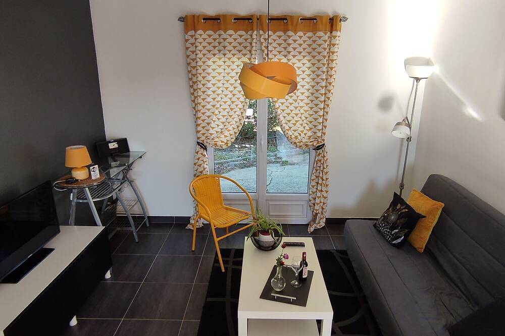 Ganze Wohnung, T2 45m2 quiet and close to all amenities in Lattes, Côte d'Améthyste