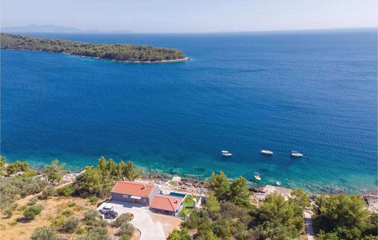 Ferienhaus für 6 Personen, mit Terrasse und Pool sowie Sauna in Kroatien - 3