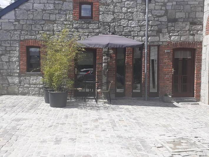 Location de vacances pour 2 personnes, avec vue et terrasse à Hotton - 2