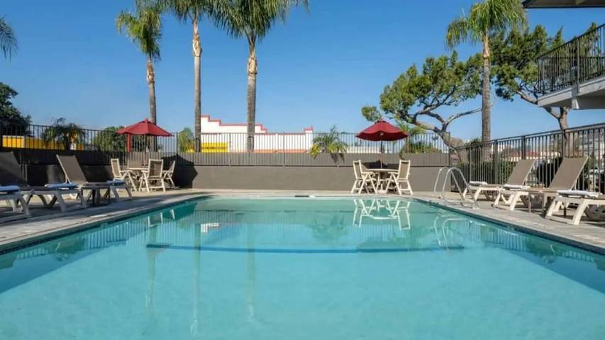 Apartamento de vacaciones para 3 personas, con piscina, Se admiten mascotas - 1