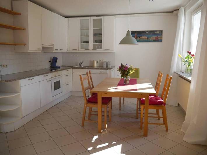 Ferienwohnung für 7 Personen, mit Balkon und Terrasse sowie Garten und Ausblick in Braunschweig - 4